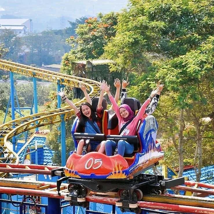 Private Trip Wisata City Tour Malang & Batu 1D