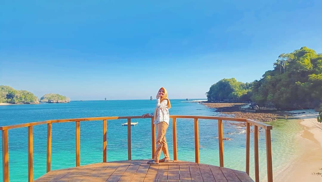 Private Trip Pantai 3 Warna
